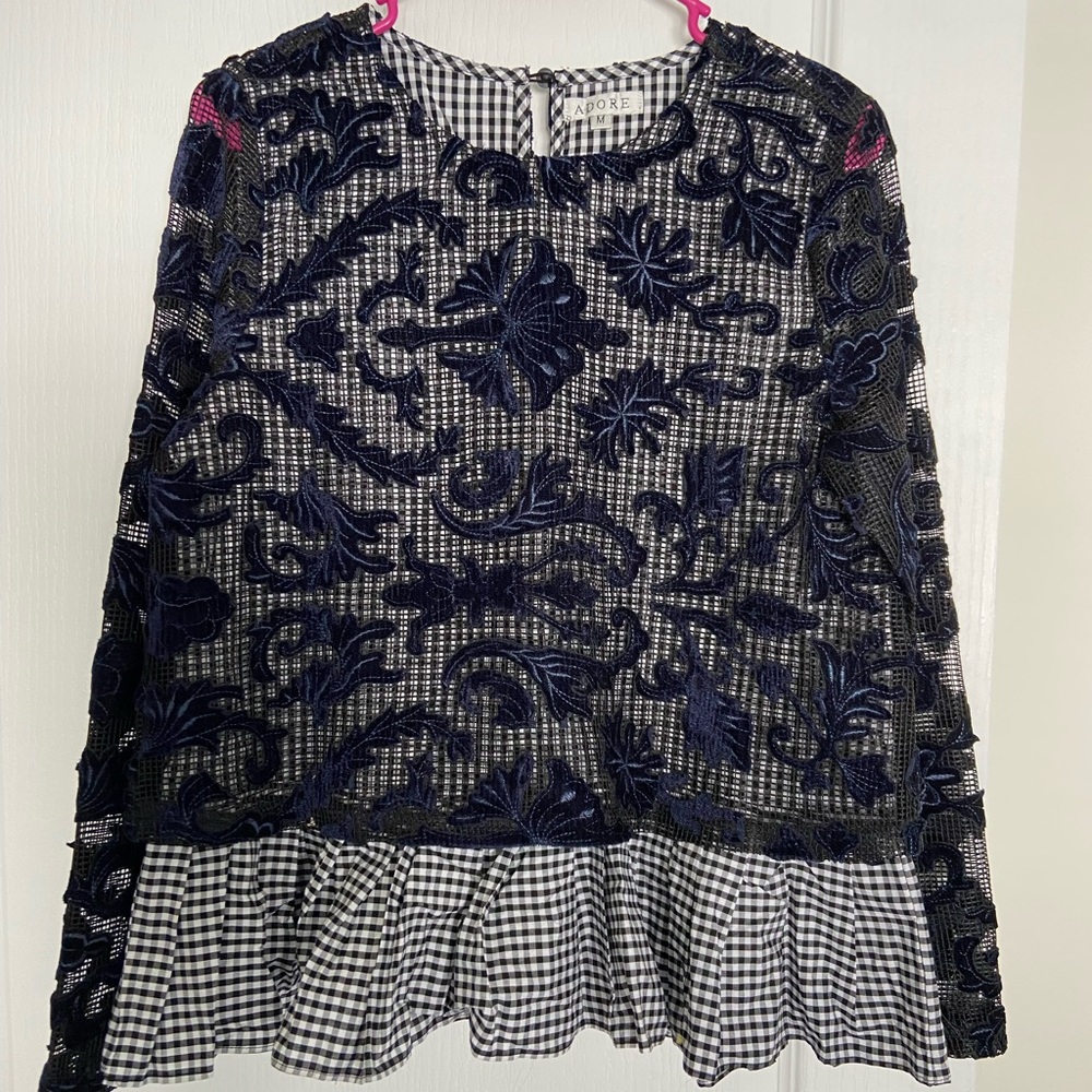 NWOT Adore Velvet Floral Lace & Gingham Long Sleeve Top (Medium)